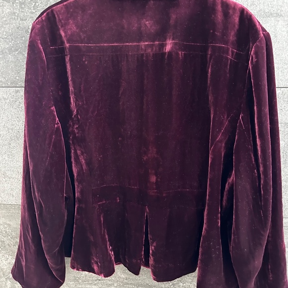Nine West Woman Burgundy Velvet Jacket Size 18 W - Picture 8 of 9